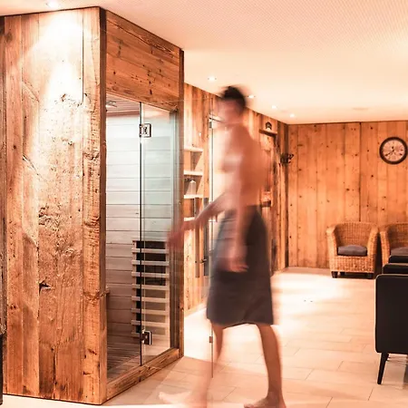 ロッジ Himmelchalet - Alpencamping ネンツィング