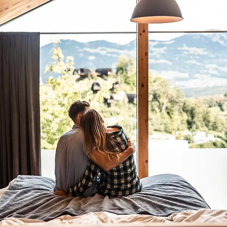 Himmelchalet - Alpencamping ネンツィング