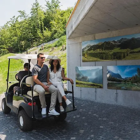 Himmelchalet - Alpencamping Nenzing